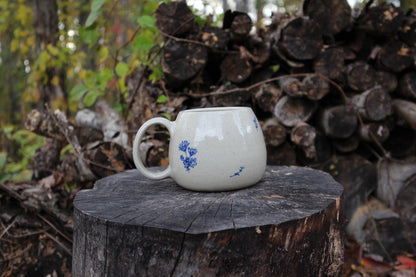 Vintage Floral Mug - *seconds sale*